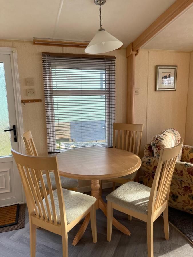 Immaculate 2-Bed Static Caravan At Monrieth Newton Stewart Exteriér fotografie